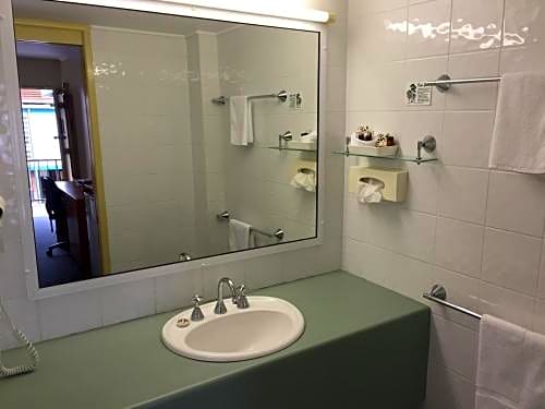 Karinga Motel, SureStay Hotel by Best Western