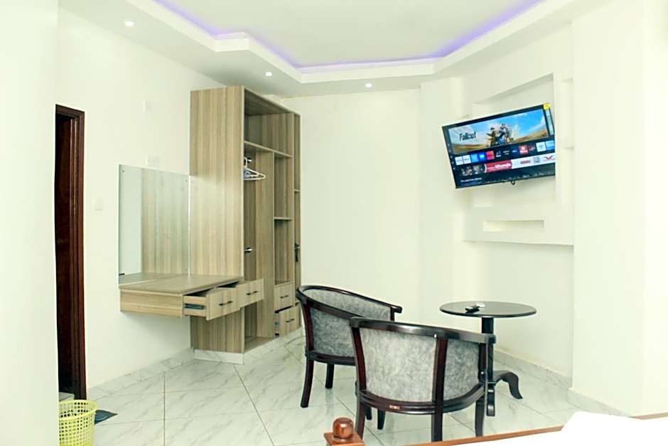 Regency Park Hotel
