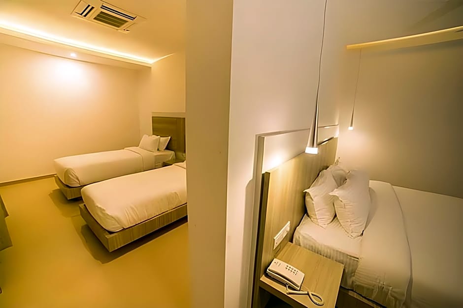 Vivera Grand Hotel - Dindigul