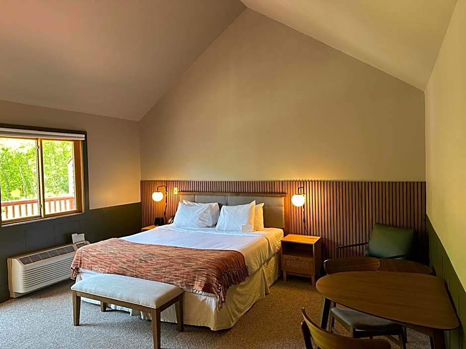 Minnewaska Lodge