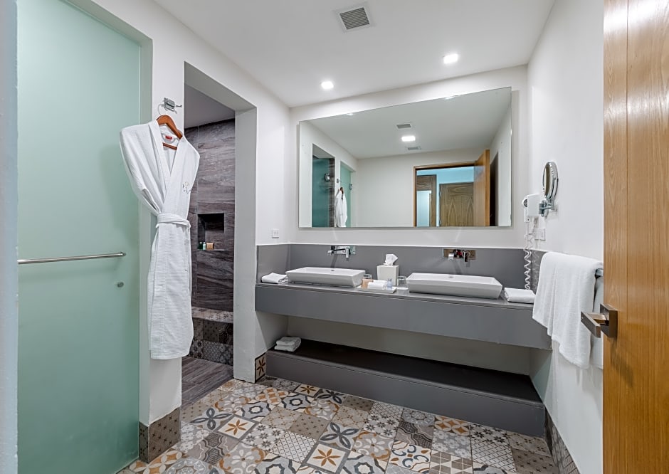 Viva Heavens by Wyndham, A Trademark All Inclusive