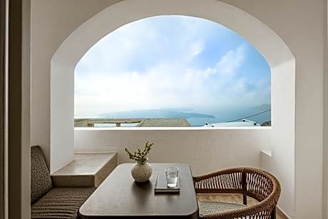 ELLEN SUITE - Partial Sea View