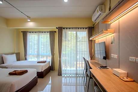 Superior Twin Room