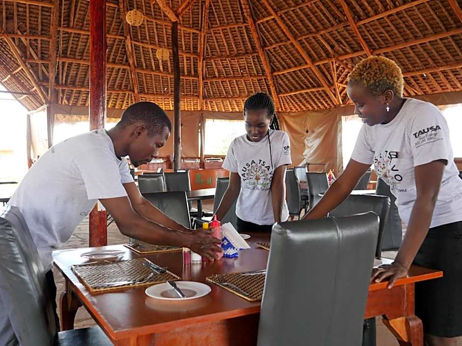 Tausa Tsavo Eco Lodge