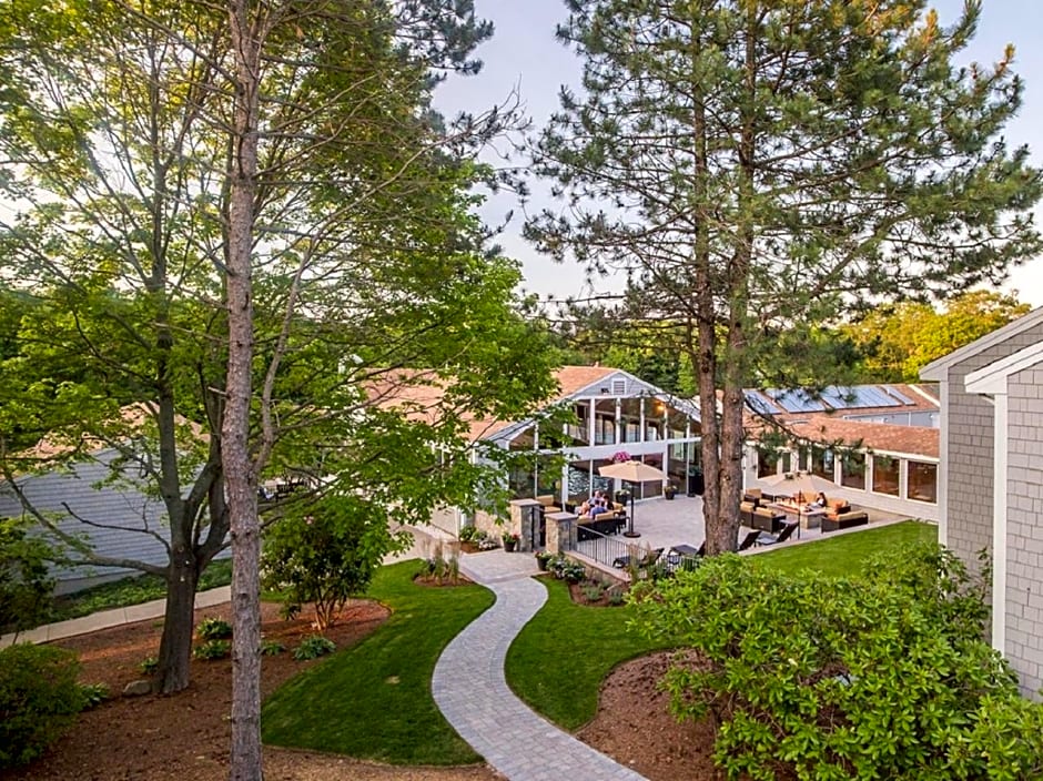 Rockport Inn and Suites