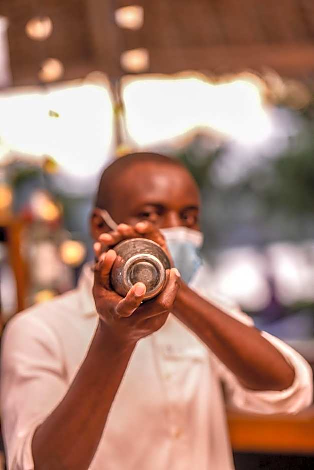 CityBlue Creekside Hotel & Suites