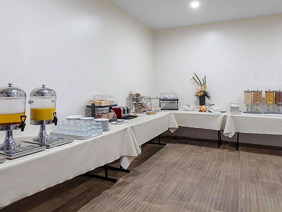 Mercure Goulburn