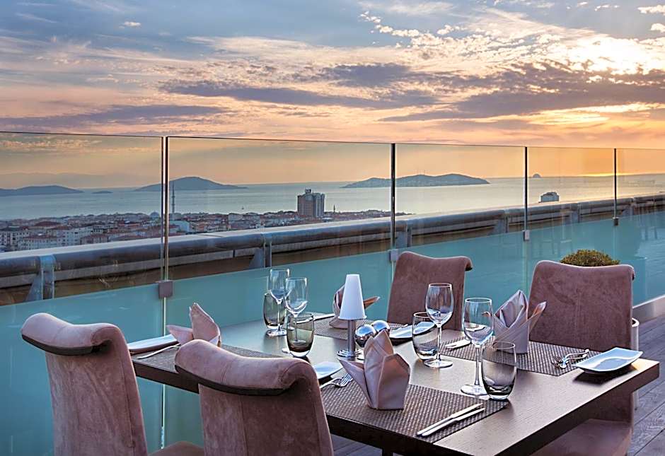 Dedeman Bostanci Istanbul Hotel & Convention Center