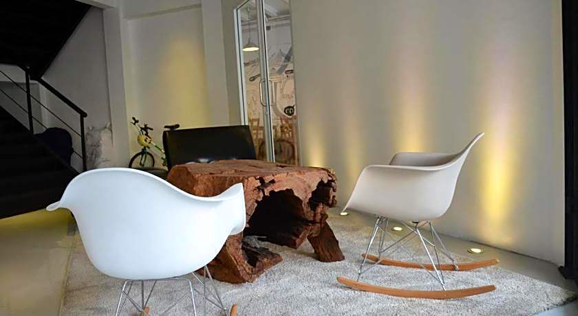 3 Howw Hostel at Sukhumvit 21