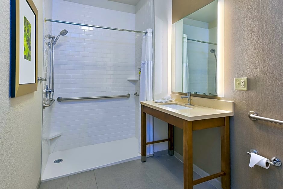 Staybridge Suites Columbia-Highway 63 & I-70 By IHG