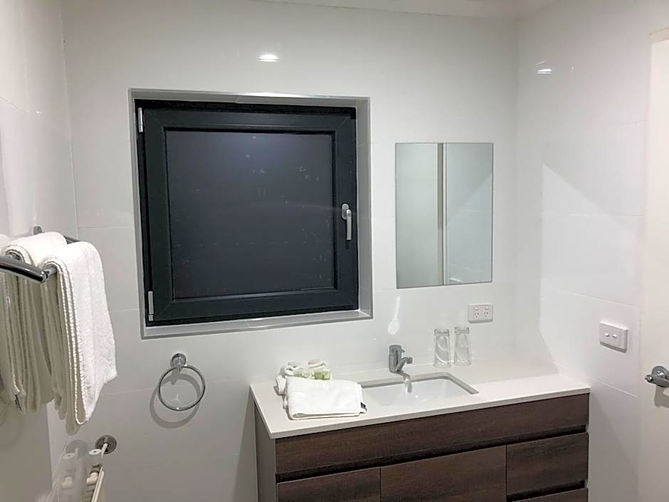 Summit Ridge Alpine Lodge