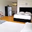 The Queenslander Motel