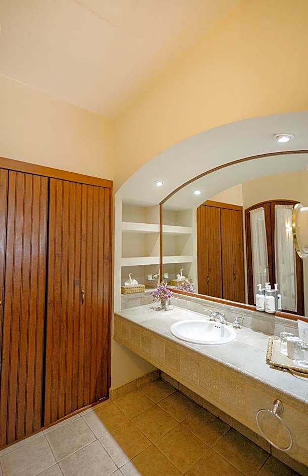 Hotel Hacienda Los Laureles