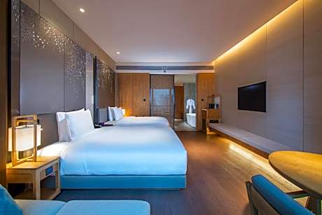 Two Queen Executive Room With Lounge Access
