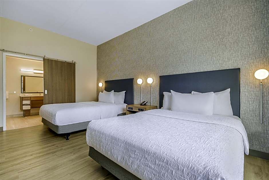 Home2 Suites by Hilton Cincinnati Midtown Oakley