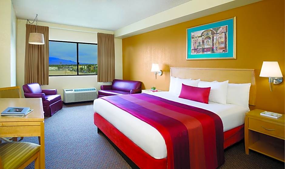 Arizona Charlies Decatur