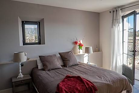 Large Double or Twin Room