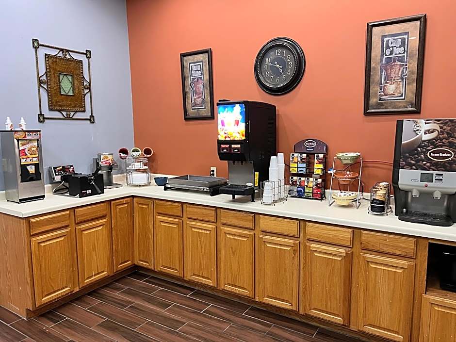 GrandStay Hotel and Suite Waseca