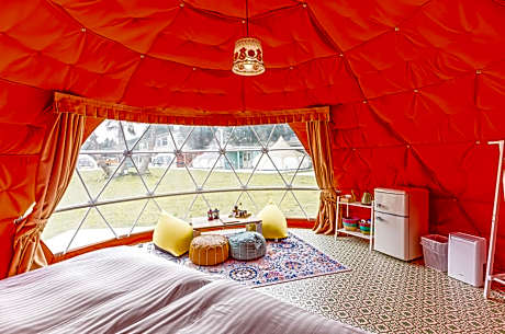 Dome Tent with Double Bed