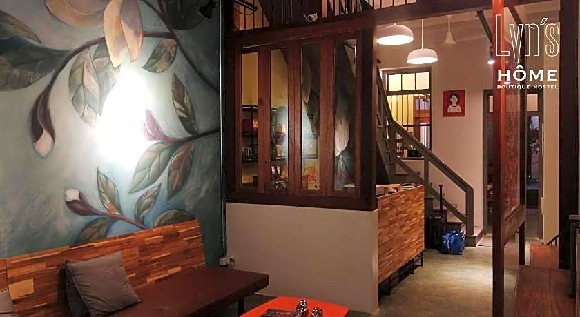 Yu Cafe Hostel