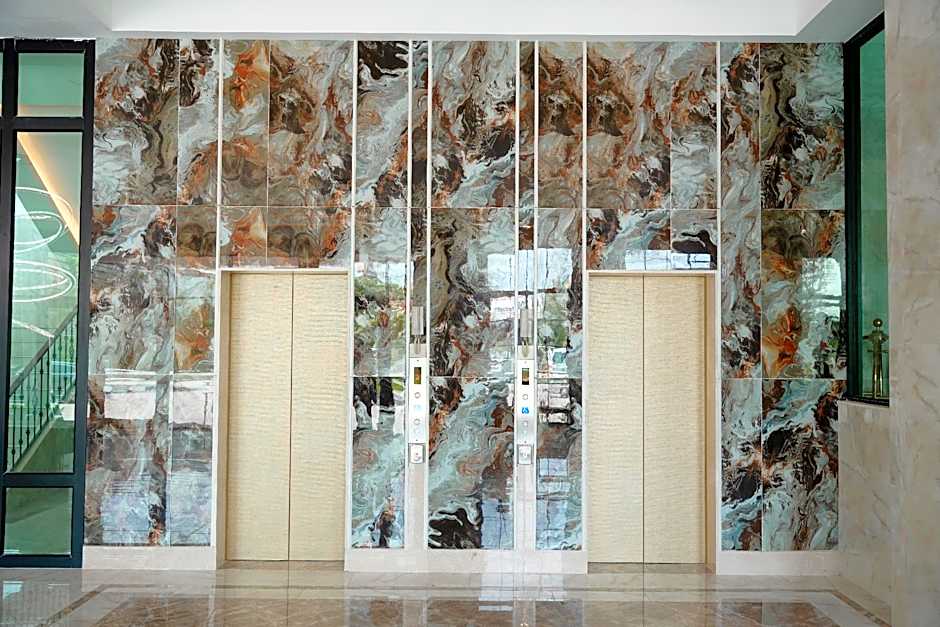 Aramis Hotel Kamphaeng Phet