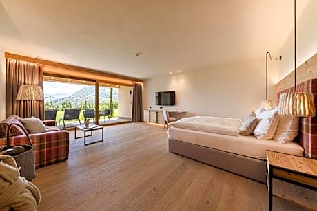 Junior Suite with Terrace