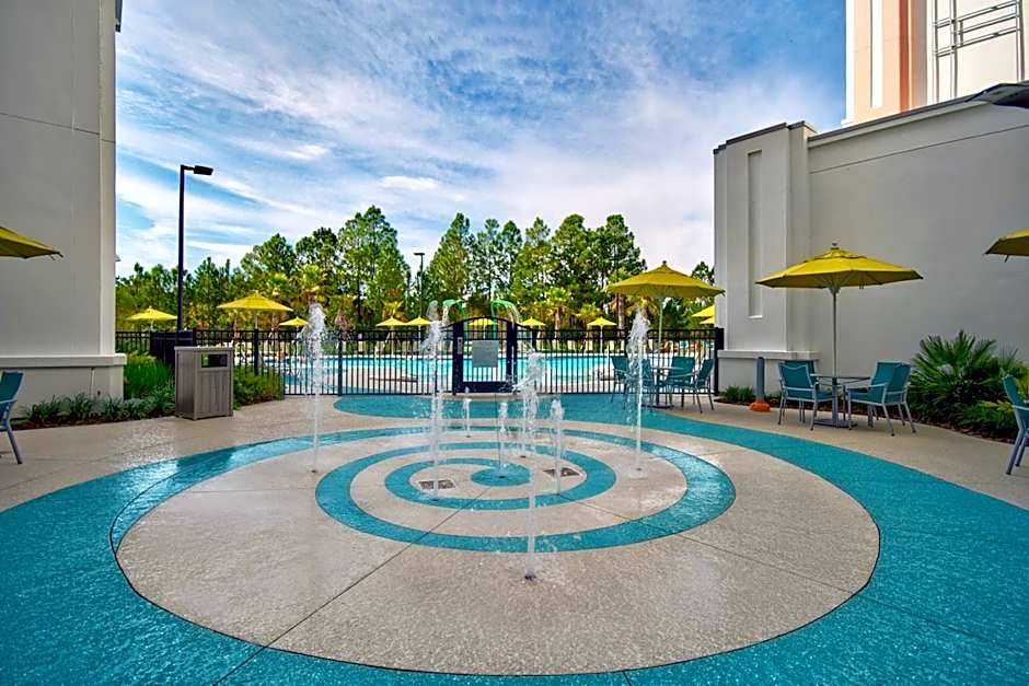 Fairfield Inn & Suites by Marriott Orlando Flamingo Crossing/Western Entrance