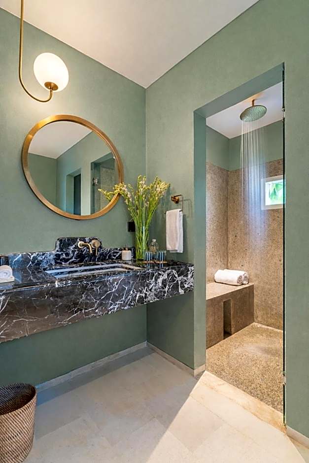 Ulu Cliffhouse - Adults Only