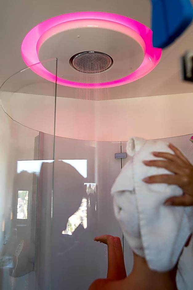 Nomad Paris Roissy CDG