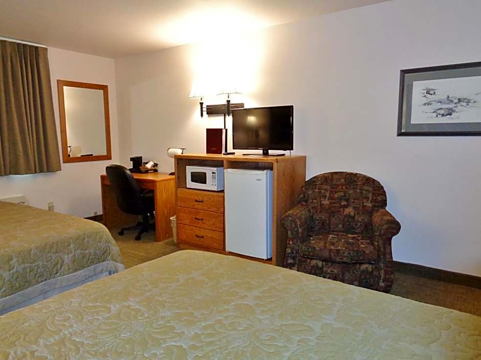 Photo 1 of 4 of 2 King Beds