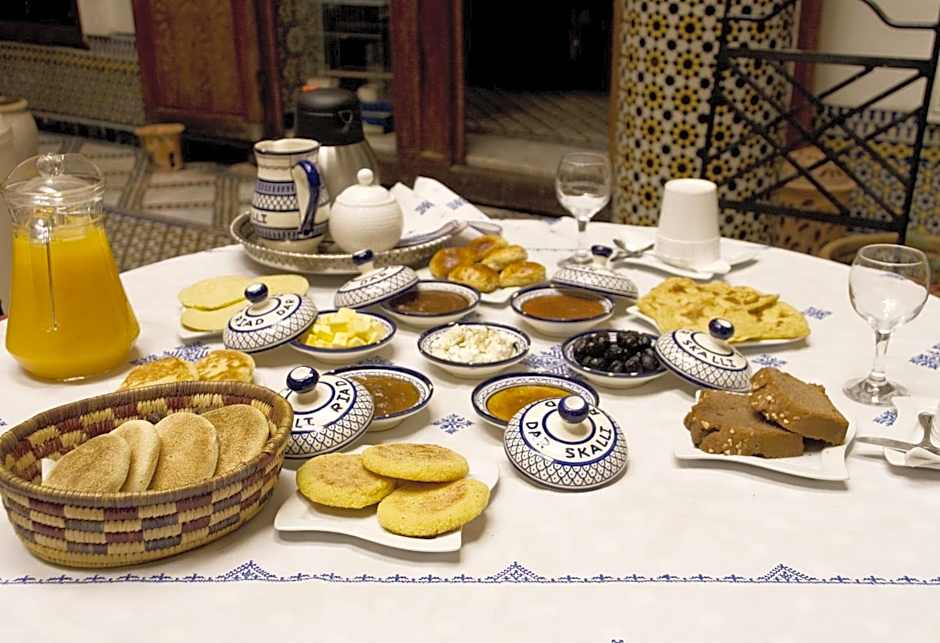 Riad Dar Skalli & SPA