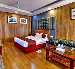 Hotel Mayur by RoomsInc