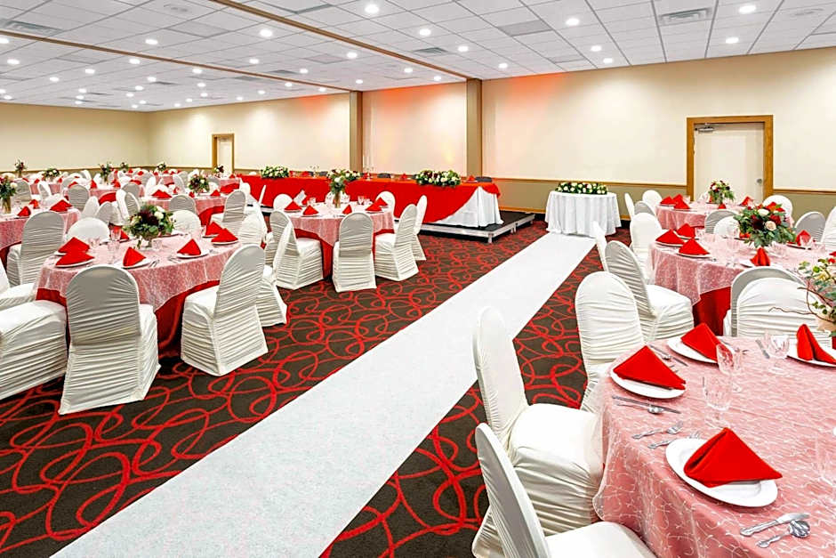 AmericInn by Wyndham Janesville