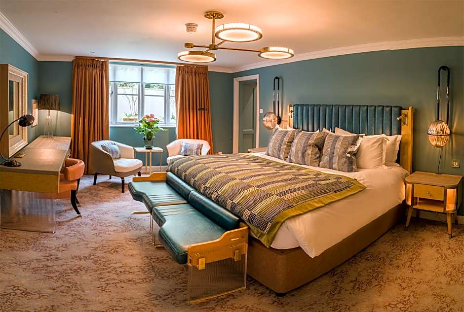 Photo 1 of 1 of Master Suite