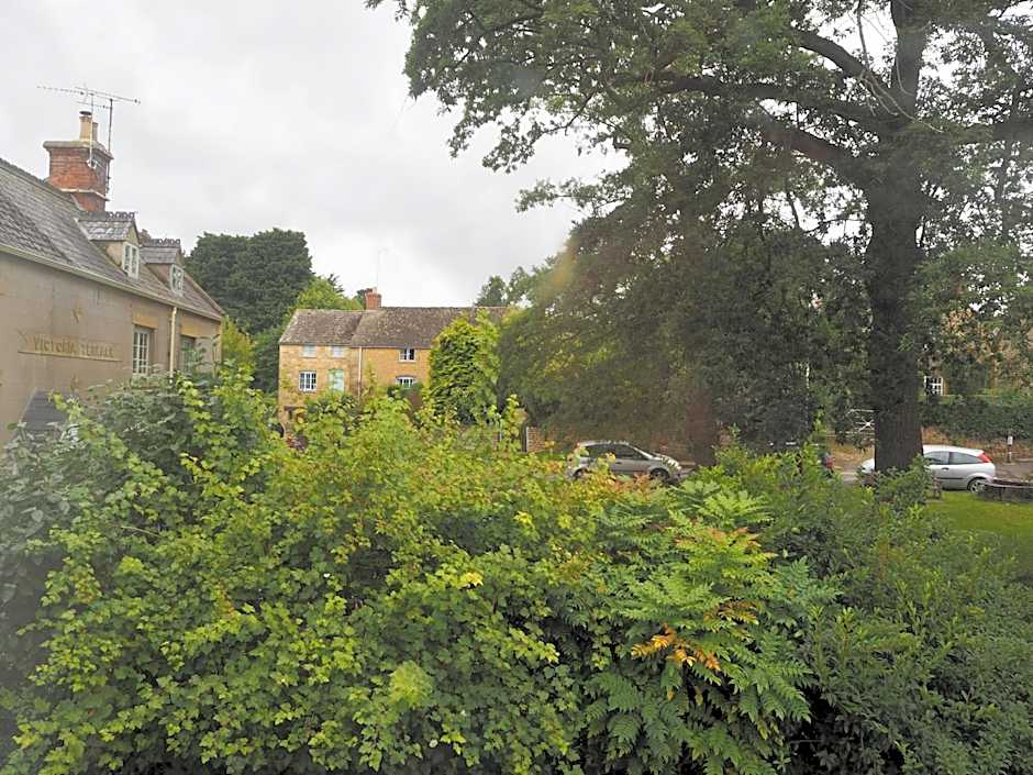 Holly House