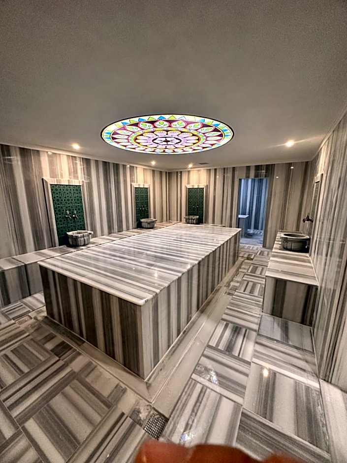 SiDE GOLDEN ROCK HOTEL&SPA