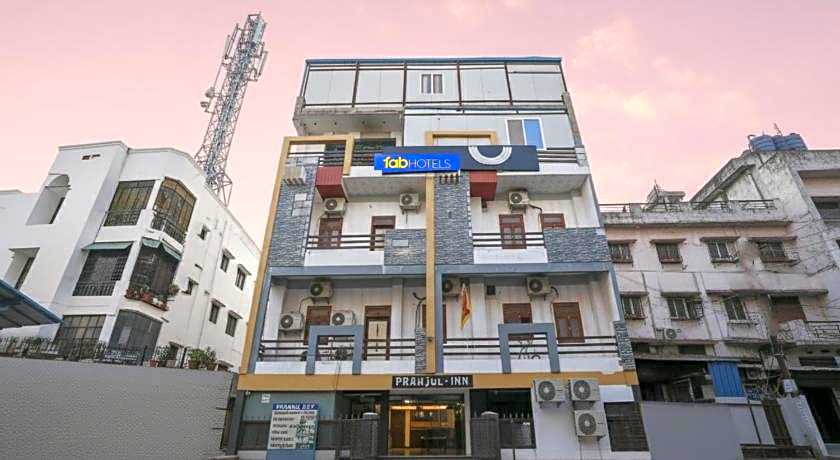 FabHotel Pranjul Inn