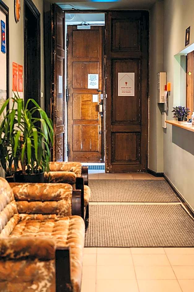 16eur - Fat Margaret's