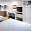 WoodSpring Suites Seattle Everett
