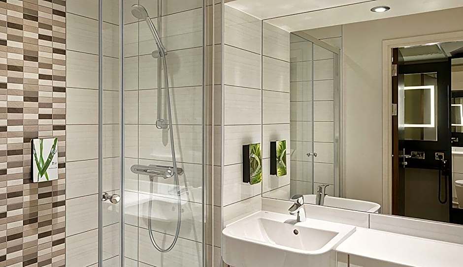 Premier Inn Glasgow City - George Square