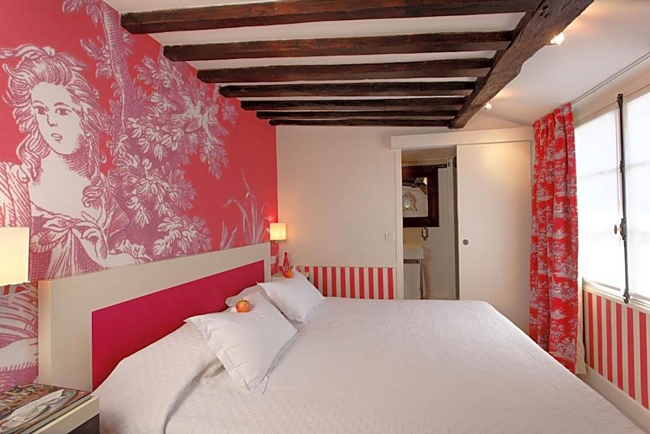 Petit Madeleine Hotel