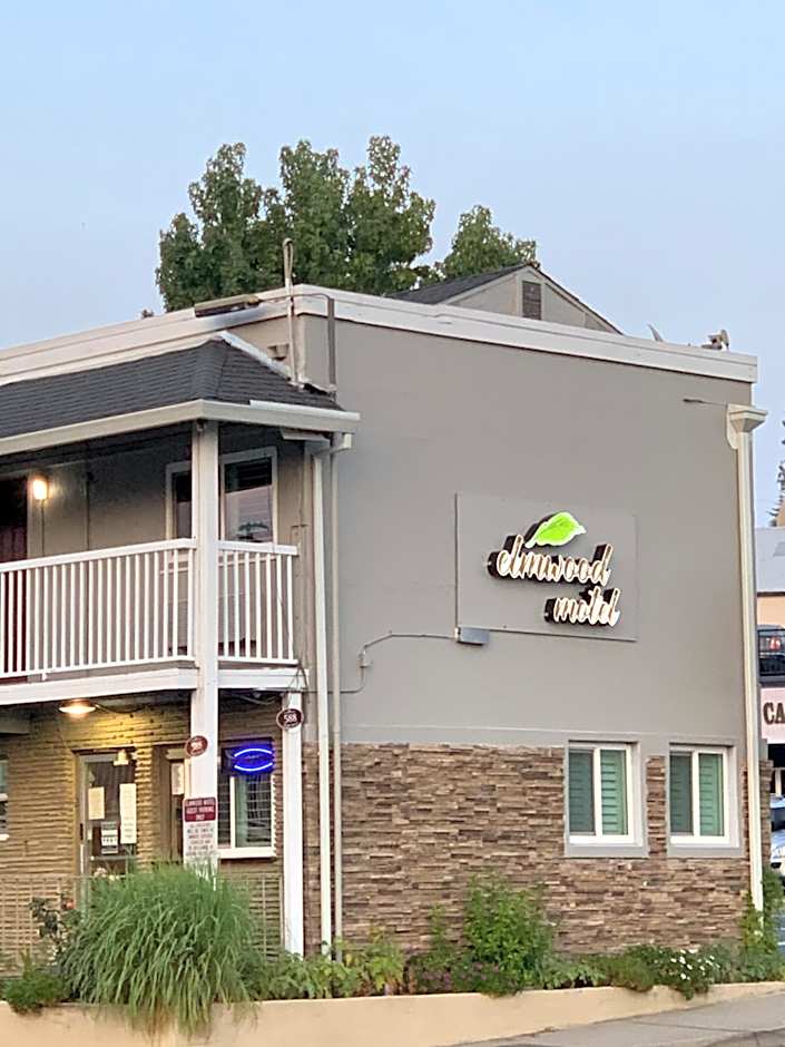 Elmwood Motel
