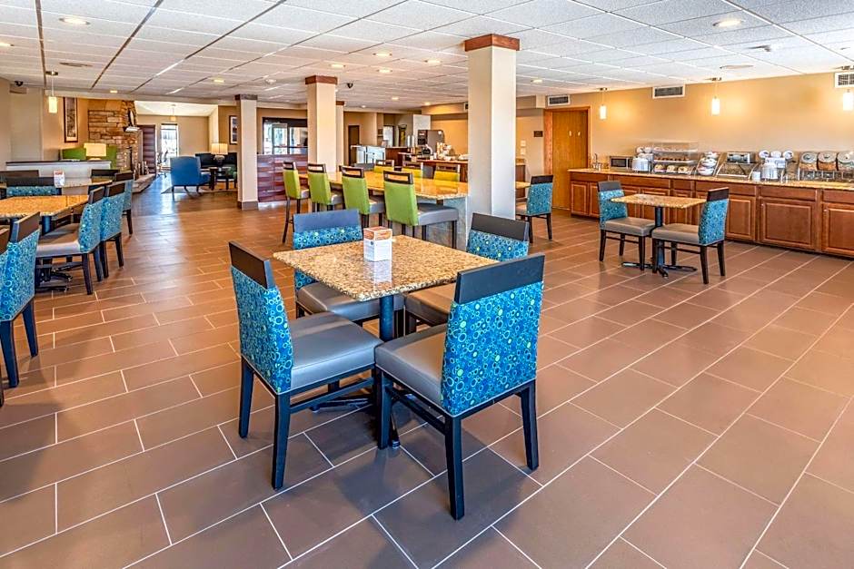 Comfort Inn Waukesha - Milwaukee West