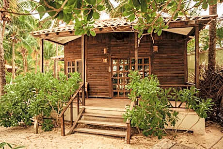 OceanFront Bungalow - Two Double Beds