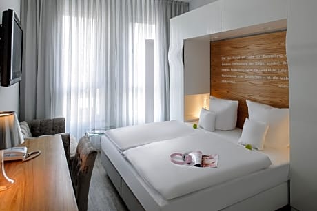 Comfort Double Courtyard