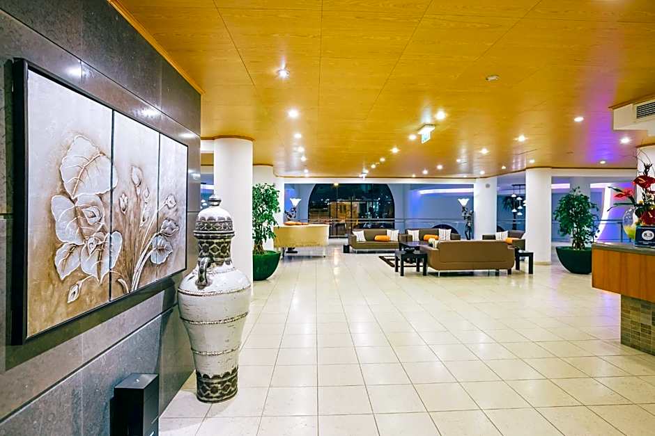 Grand Muthu Forte do Vale