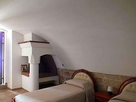 Duplex Quadruple Room