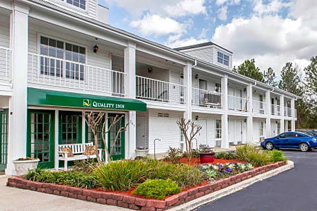 Quality Inn