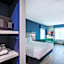 La Quinta Inn & Suites by Wyndham Chattanooga Downtown/South