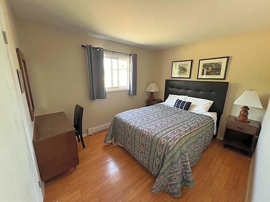 Wawa Northern Lights Motel and Chalets